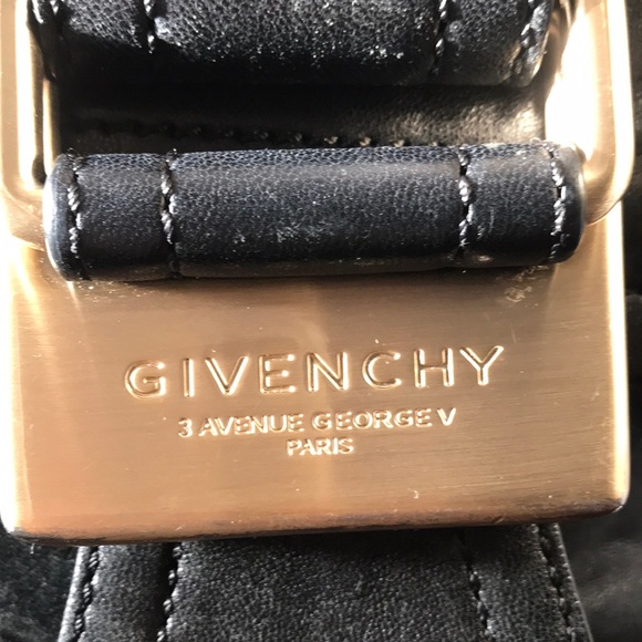 Givenchy black leather shoulder bag with gold hardware vintage boho chic - Picture 2 of 6